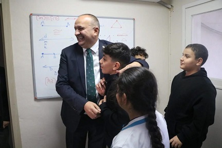 ÇINARCIK KENT KONSEYİ’NDEN EĞİTİM KÖPRÜSÜ PROJESİ